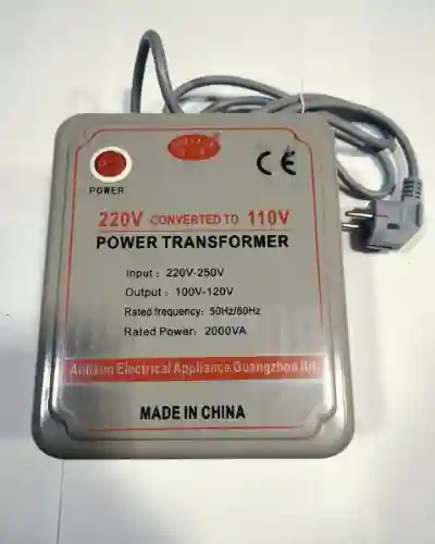 АДАПТОР 220V-110V 2000W GOOD